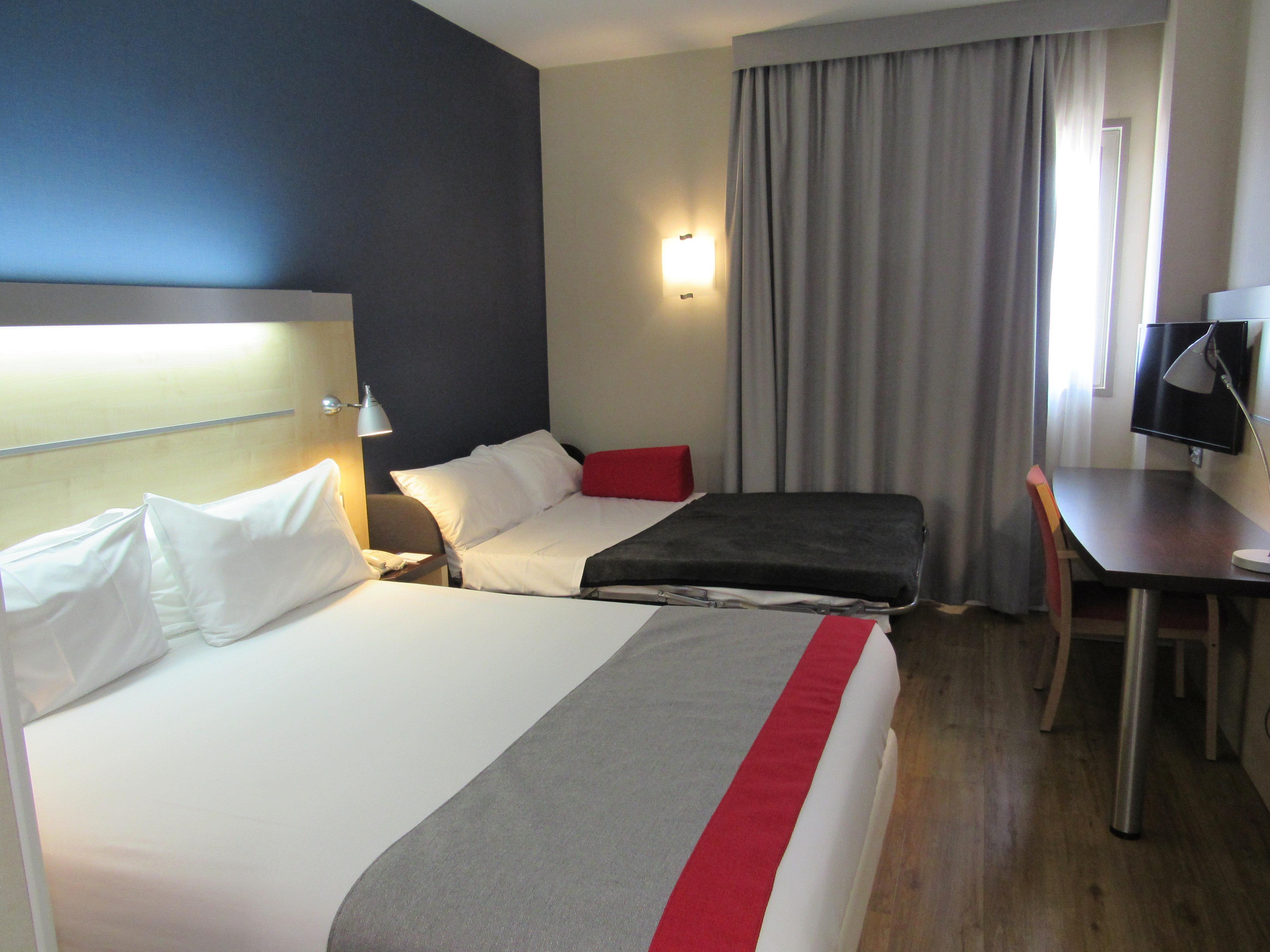 Holiday Inn Express Malaga Airport By Ihg Ngoại thất bức ảnh