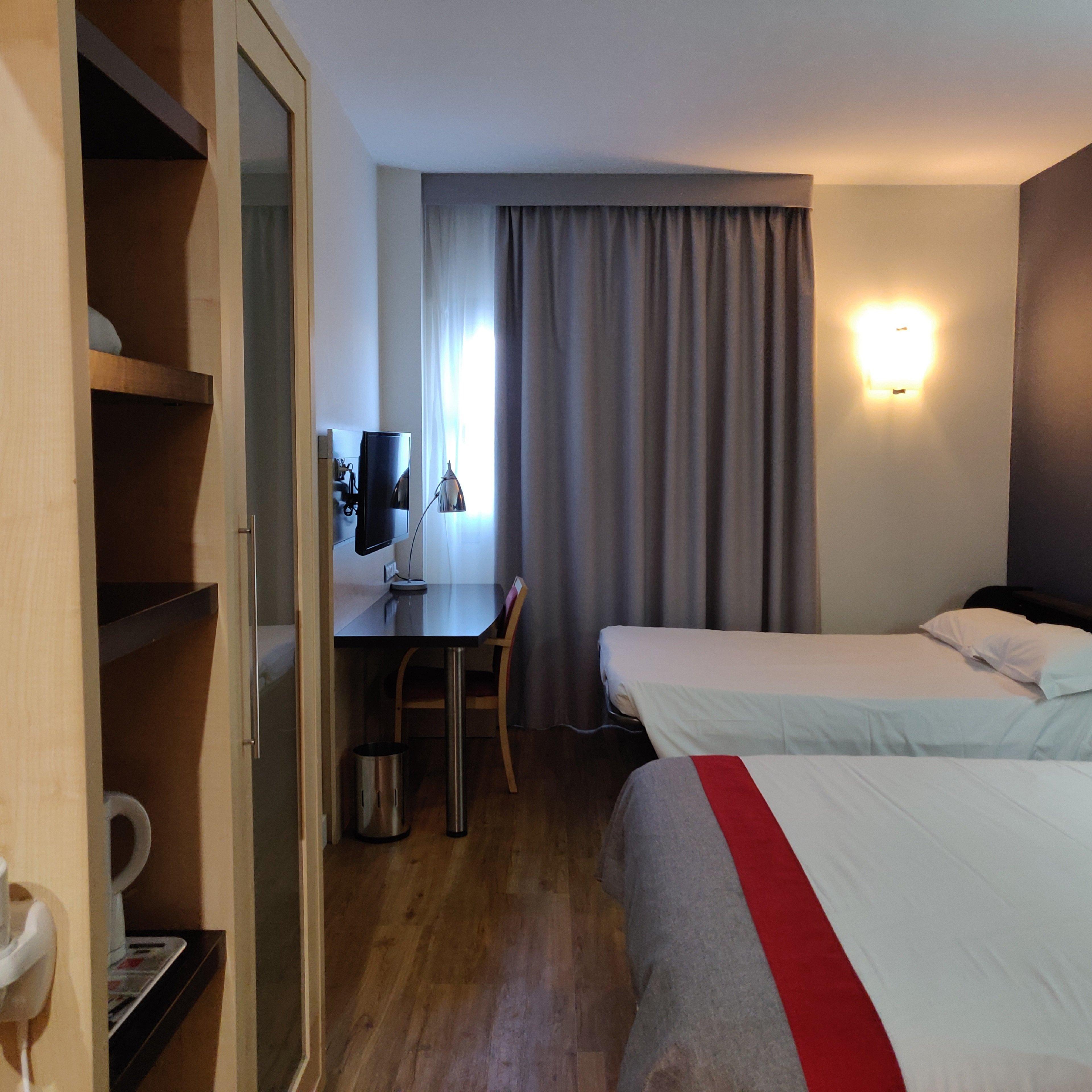 Holiday Inn Express Malaga Airport By Ihg Ngoại thất bức ảnh