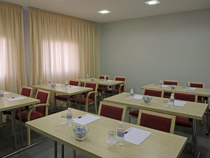 Holiday Inn Express Malaga Airport By Ihg Ngoại thất bức ảnh