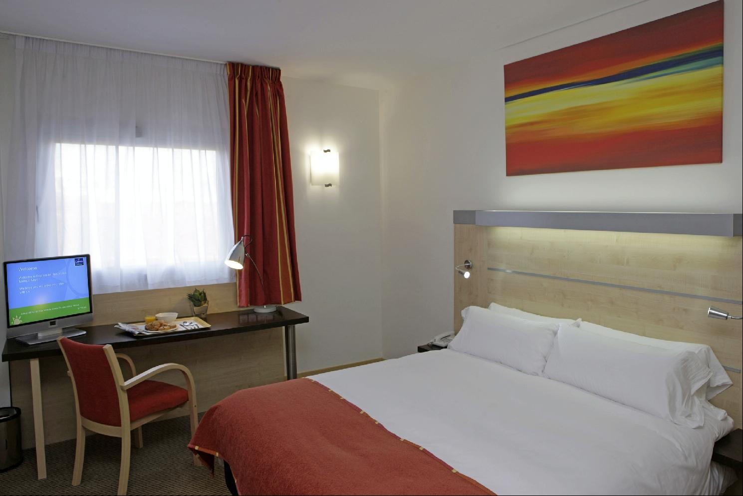 Holiday Inn Express Malaga Airport By Ihg Ngoại thất bức ảnh