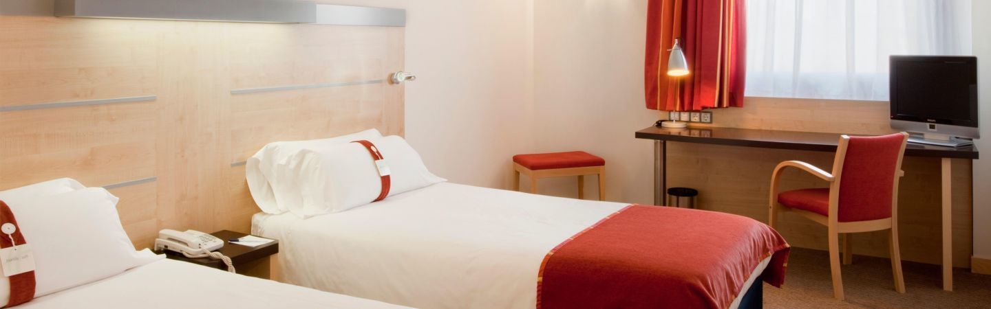 Holiday Inn Express Malaga Airport By Ihg Ngoại thất bức ảnh